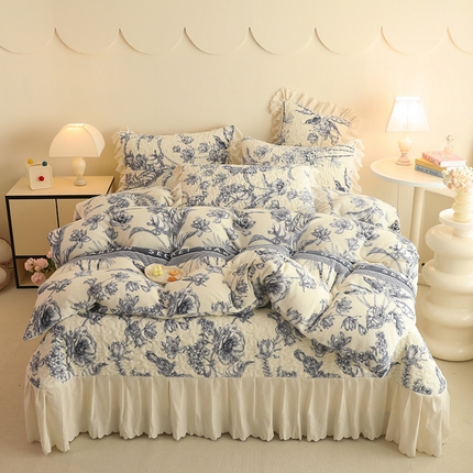 91家纺网 家纺一手货源 找家纺 （总）金盛皇朝家纺 2024秋冬新品高克重牛奶绒夹棉花边床盖系列