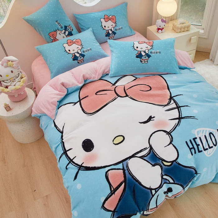 91家纺网 家纺一手货源 找家纺 蘭菲家纺 2024新款牛奶绒卡通三丽鸥四件套 摩卡蓝