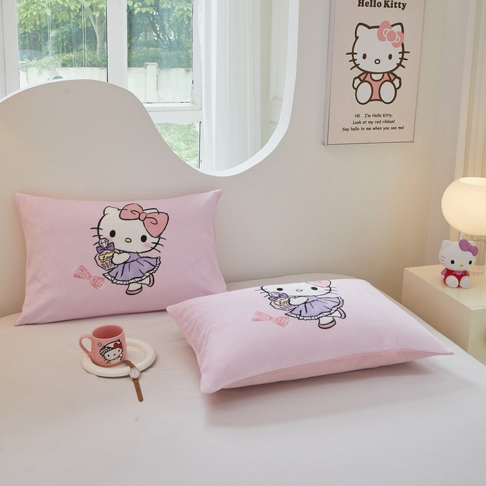 91家纺网 家纺一手货源 找家纺 蘭菲家纺 2024新款牛奶绒卡通三丽鸥单品枕套 咪咪