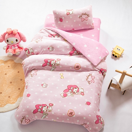 91家纺网 家纺一手货源 找家纺 （总）鱼宝 2024正版授权三丽鸥牛奶绒幼儿园三件套