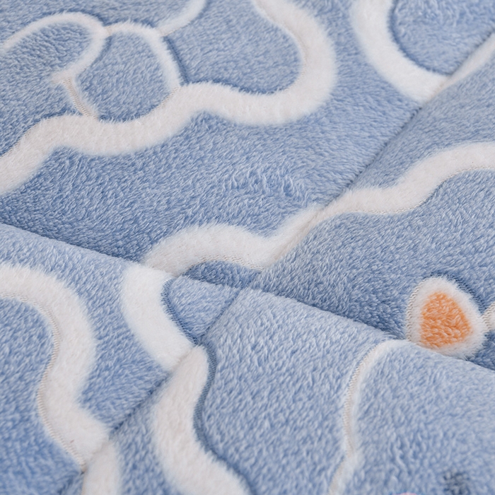 91家纺网 家纺一手货源 找家纺 南北家居 2024新款AB版雪花绒羊羔绒冬被被子被芯 恐龙战队