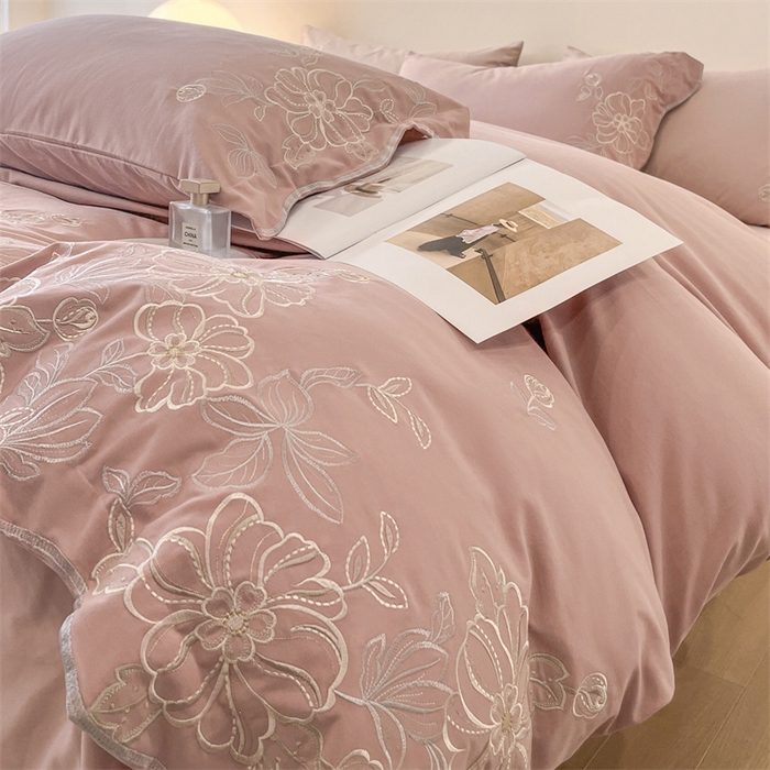 91家纺网 家纺一手货源 找家纺 艾莱家纺 2024新款A类新疆长绒棉加厚柔顺磨毛四件套-烂漫花开（风格二） 花开烂漫-戴安娜