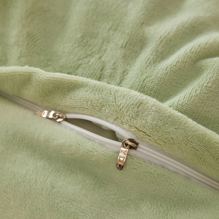 91家纺网 家纺一手货源 找家纺 新方向 2025新款全消光A类刺绣牛奶绒四件套-悦动 悦动-奶油白