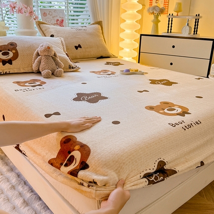 妖妖家纺 2024新款200克牛奶绒单床笠 小熊故事