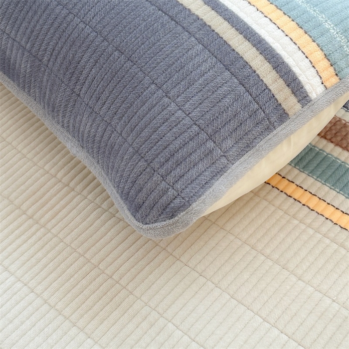 91家纺网 家纺一手货源 找家纺 梵朴 2024新款牛奶绒直角包边床盖 莫兰迪 兰