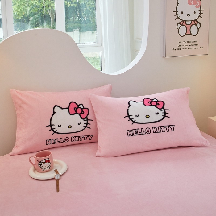 91家纺网 家纺一手货源 找家纺 蘭菲家纺 2024新款牛奶绒卡通三丽鸥四件套 粉系