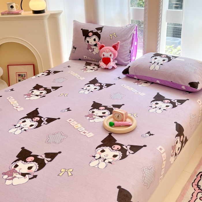 91家纺网 家纺一手货源 找家纺 博雅 2024新款三丽鸥牛奶绒小版床笠系列 牛奶绒小版-星星库洛米