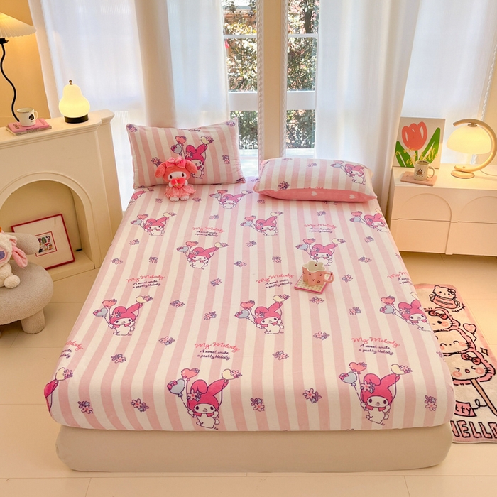 91家纺网 家纺一手货源 找家纺 博雅 2024新款三丽鸥牛奶绒小版床笠系列 牛奶绒小版-气球美乐蒂