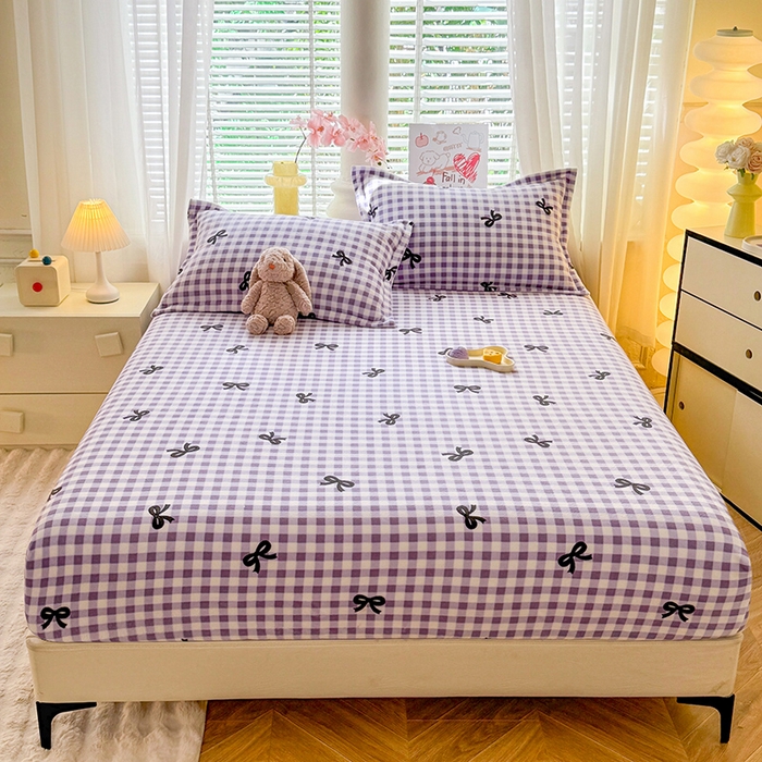 91家纺网 家纺一手货源 找家纺 妖妖家纺 2024新款200克牛奶绒单床笠 格子蝴蝶结-紫