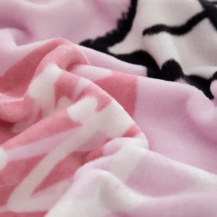 91家纺网 家纺一手货源 找家纺 蘭菲家纺 2024新款牛奶绒卡通三丽鸥四件套 咪咪