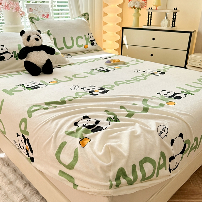 91家纺网 家纺一手货源 找家纺 妖妖家纺 2024新款200克牛奶绒单床笠 开心大熊猫