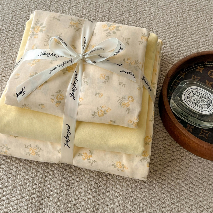 91家纺网 家纺一手货源 找家纺 一比一家纺 2025新款全棉母婴级抗菌有氧全棉双层纱亲肤全棉小清新印花三件套四件套 小晴天