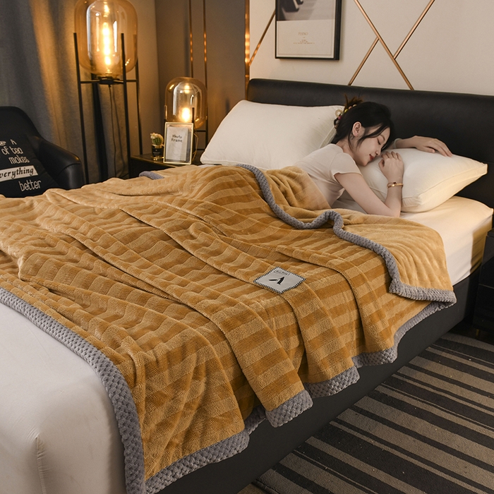 91家纺网 家纺一手货源 找家纺 恋绒家纺 2025新款双面绒休闲毛毯多功能毛毯牛奶绒毯子法莱绒盖毯 彩贝绒-棕色