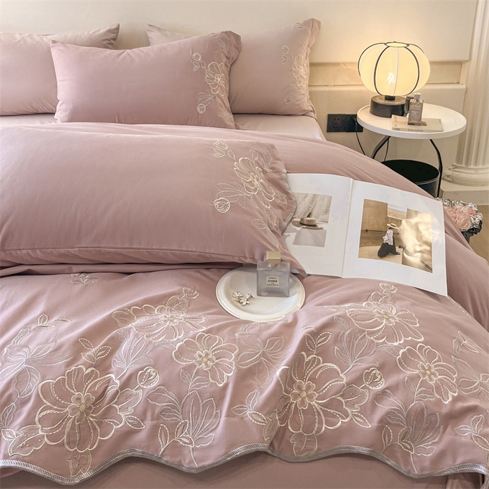 91家纺网 家纺一手货源 找家纺 艾莱家纺 2024新款A类新疆长绒棉加厚柔顺磨毛四件套-烂漫花开（风格二） 花开烂漫-戴安娜