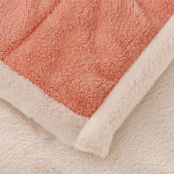 91家纺网 家纺一手货源 找家纺 恋绒家纺 2025新款加厚三层毛毯被牛奶绒复合毯子夹棉盖毯午睡毯子法莱绒毛毯 （亲肤绒-）-橘色