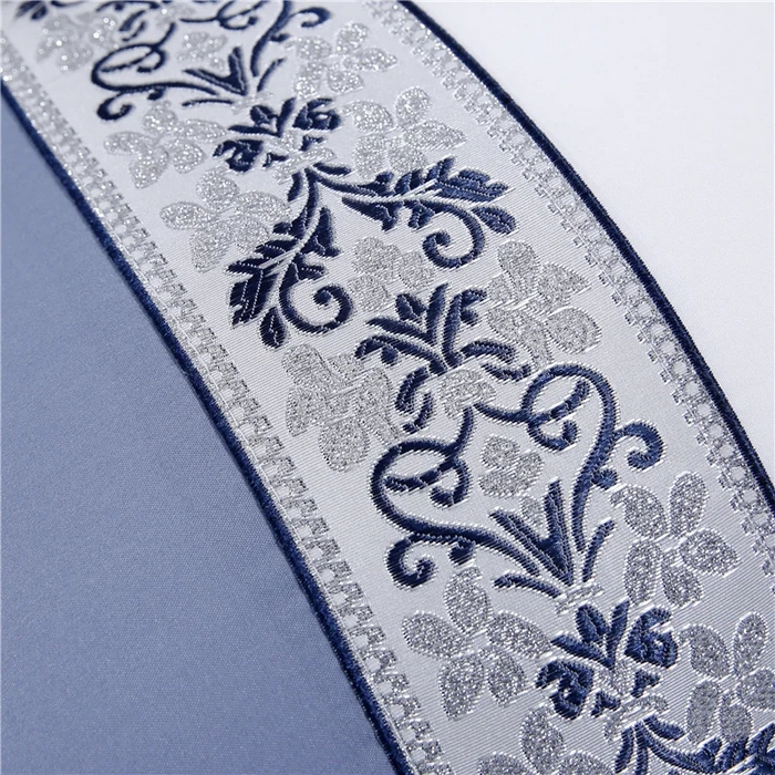 91家纺网 家纺一手货源 找家纺 佳尚枕芯 2025新款高端欧式酒店枕立体拼色刺绣羽丝绒酒店枕芯枕头 欧式淡蓝48x74cm低枕