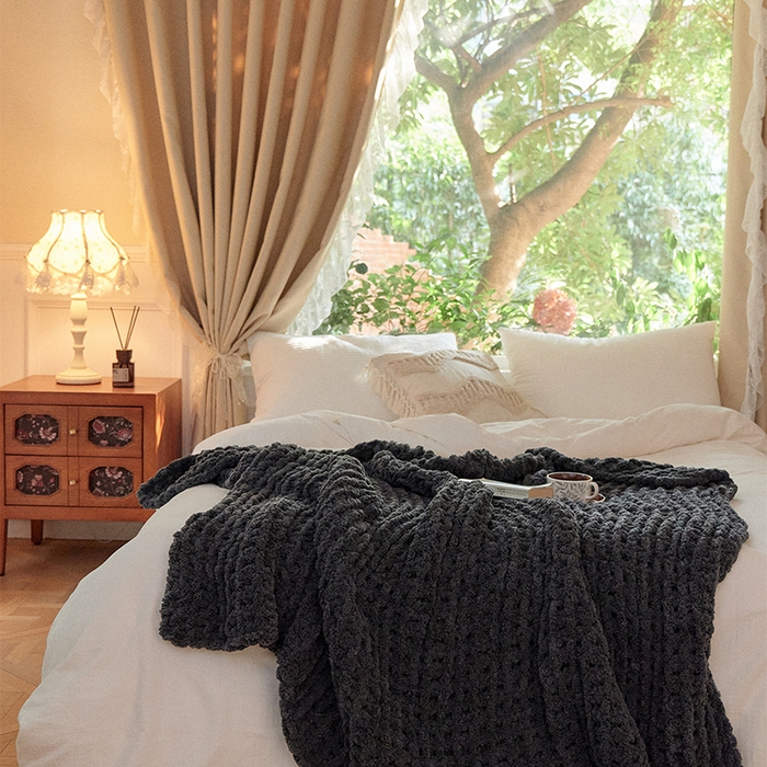 91家纺网 家纺一手货源 找家纺 暖绵绵 2025新款半边绒华夫格软糯针织毯-法格里（最低零售价147） 法格里-深灰色