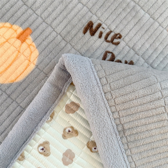 91家纺网 家纺一手货源 找家纺 梵朴 2024新款牛奶绒直角包边床盖 瓜果飘香