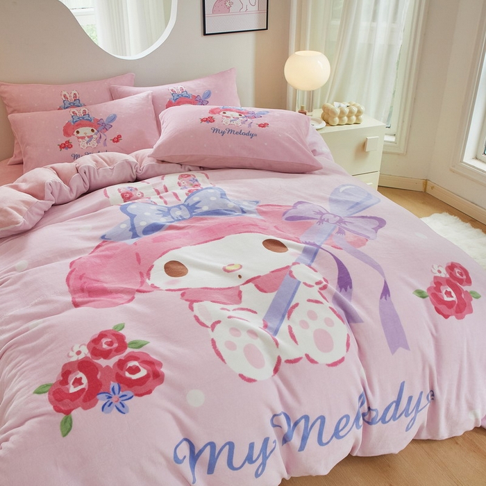 91家纺网 家纺一手货源 找家纺 蘭菲家纺 2024新款牛奶绒卡通三丽鸥四件套 呆萌