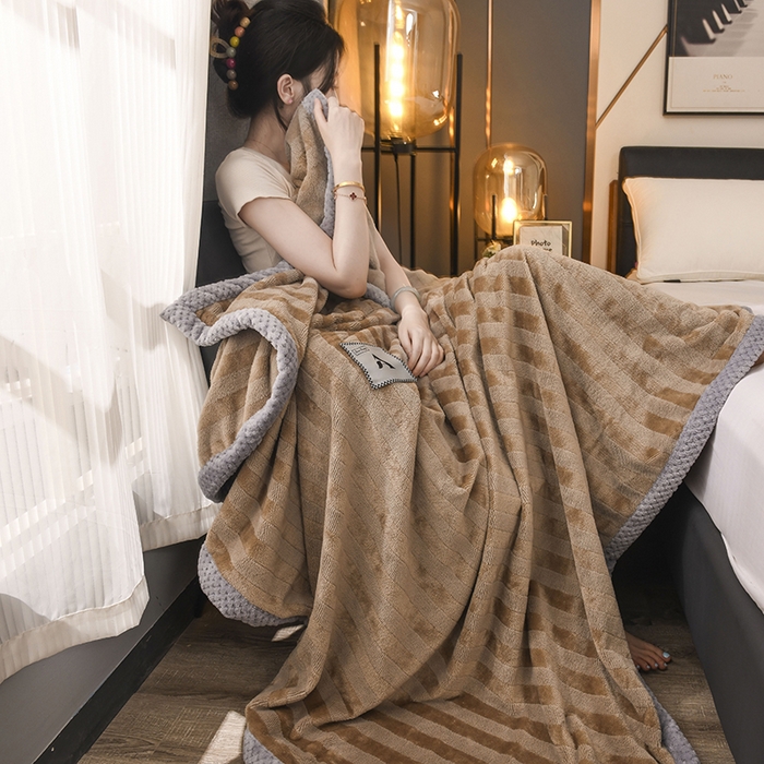 91家纺网 家纺一手货源 找家纺 恋绒家纺 2025新款双面绒休闲毛毯多功能毛毯牛奶绒毯子法莱绒盖毯 彩贝绒-咖色