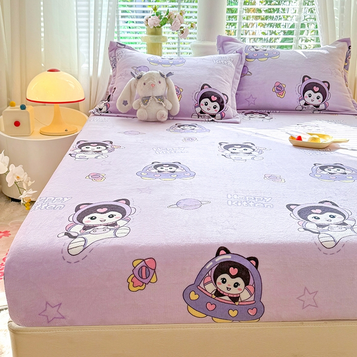 91家纺网 家纺一手货源 找家纺 妖妖家纺 2024新款200克牛奶绒单床笠 飞入星球