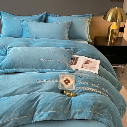 91家纺网 家纺一手货源 找家纺 昊翔家纺 2024新款A类全消光牛奶绒四件套-珍妮系列 珍妮-梵星兰