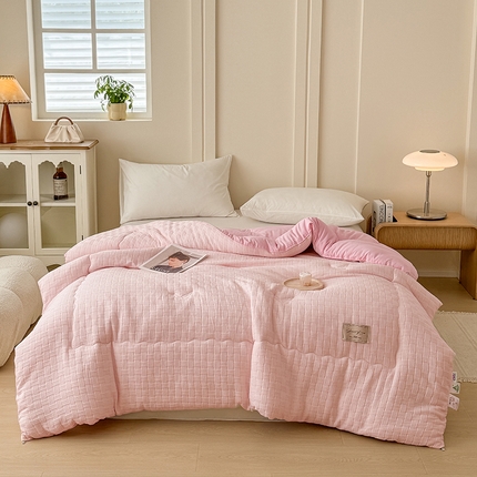 91家纺网 家纺一手货源 找家纺 航途席业 2025新款A类针织棉华夫格大豆被加厚保暖冬被被子春秋被 桃粉
