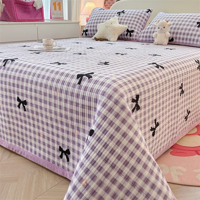 91家纺网 家纺一手货源 找家纺 梵朴 2024新款牛奶绒直角包边床盖 蝴蝶结紫