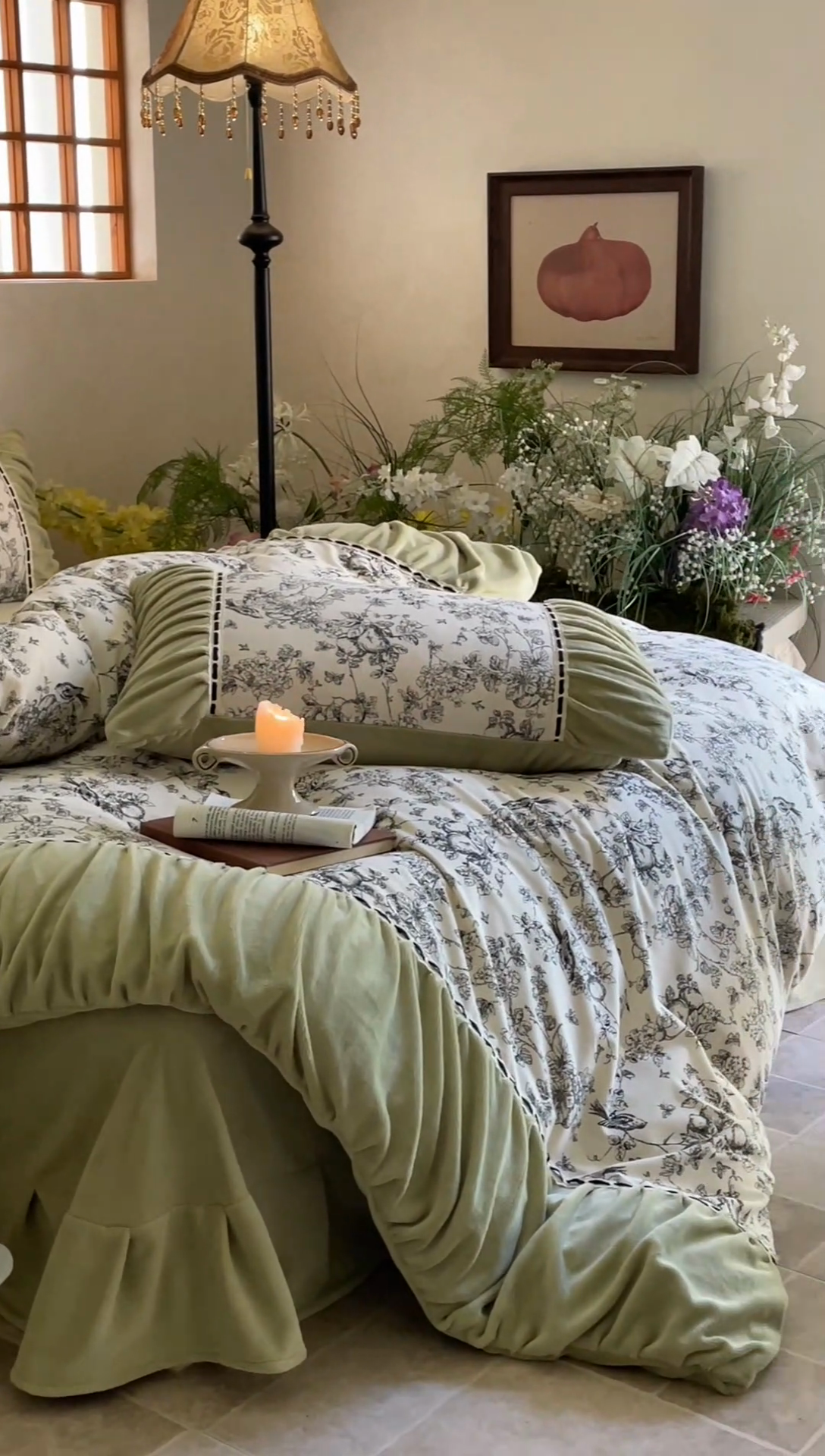 91家纺网 家纺一手货源 找家纺 一左一右 2024秋冬新款法式风复古印花褶皱花边保暖加厚高克重全消光牛奶绒四件套（提供买家秀） 复古绿