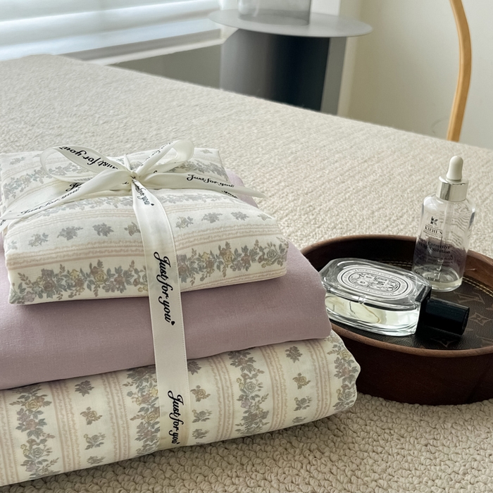 91家纺网 家纺一手货源 找家纺 一比一家纺 2025新款全棉母婴级抗菌有氧全棉双层纱亲肤全棉小清新印花三件套四件套 再见六丁目