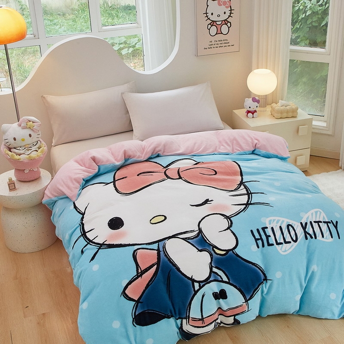 91家纺网 家纺一手货源 找家纺 蘭菲家纺 2024新款牛奶绒卡通三丽鸥单品被套 摩卡蓝