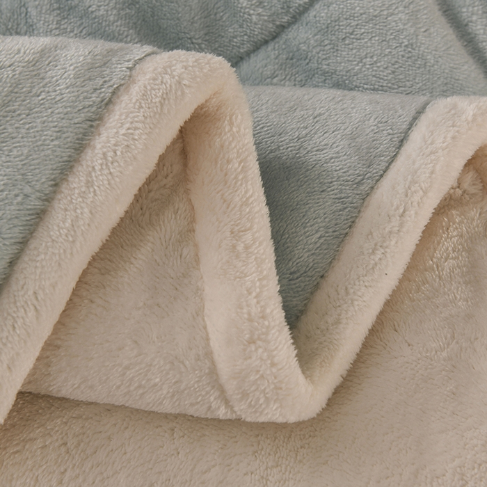 91家纺网 家纺一手货源 找家纺 恋绒家纺 2025新款加厚三层毛毯被牛奶绒复合毯子夹棉盖毯午睡毯子法莱绒毛毯 （亲肤绒-）-天空蓝