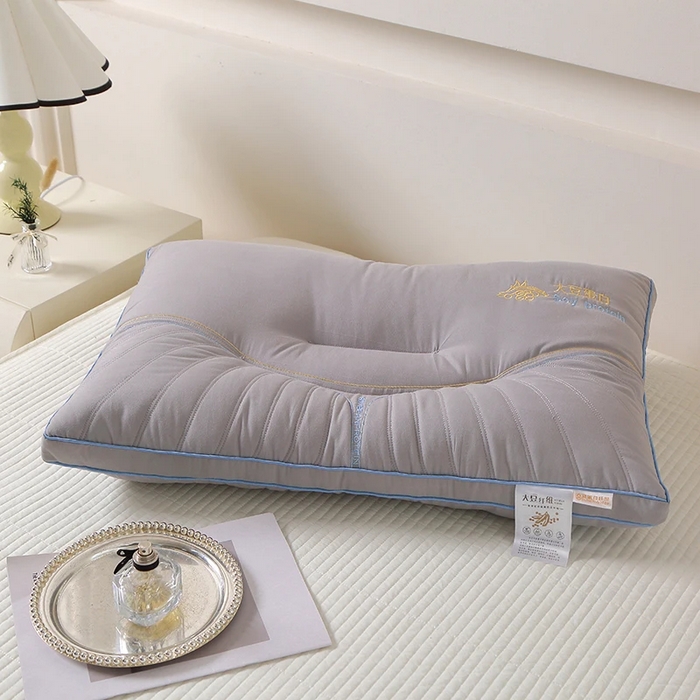 91家纺网 家纺一手货源 找家纺 佳尚枕芯 2025新款大豆蛋白纤维枕三分区立体定型枕头护颈椎助睡眠酒店枕芯 灰色48x74cm-低枕/只