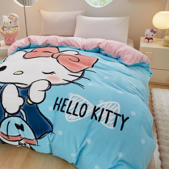 91家纺网 家纺一手货源 找家纺 蘭菲家纺 2024新款牛奶绒卡通三丽鸥单品被套 摩卡蓝