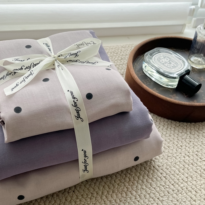 91家纺网 家纺一手货源 找家纺 一比一家纺 2025新款全棉母婴级抗菌有氧全棉双层纱亲肤全棉小清新印花三件套四件套 芋泥啵啵