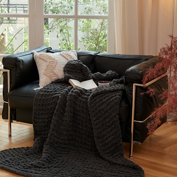 91家纺网 家纺一手货源 找家纺 暖绵绵 2025新款半边绒华夫格软糯针织毯-法格里（最低零售价147） 法格里-深灰色