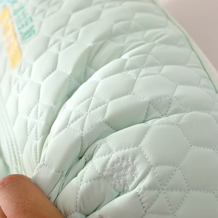 91家纺网 家纺一手货源 找家纺 佳尚枕芯 2025新款简约纯色冰丝乳胶枕枕头枕芯 浅绿-凉感雪花商务舱乳胶层枕48x74cm