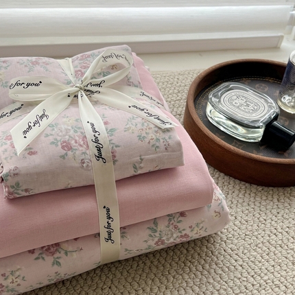 91家纺网 家纺一手货源 找家纺 （总）一比一家纺 2025新款全棉母婴级抗菌有氧全棉双层纱亲肤全棉小清新印花三件套四件套