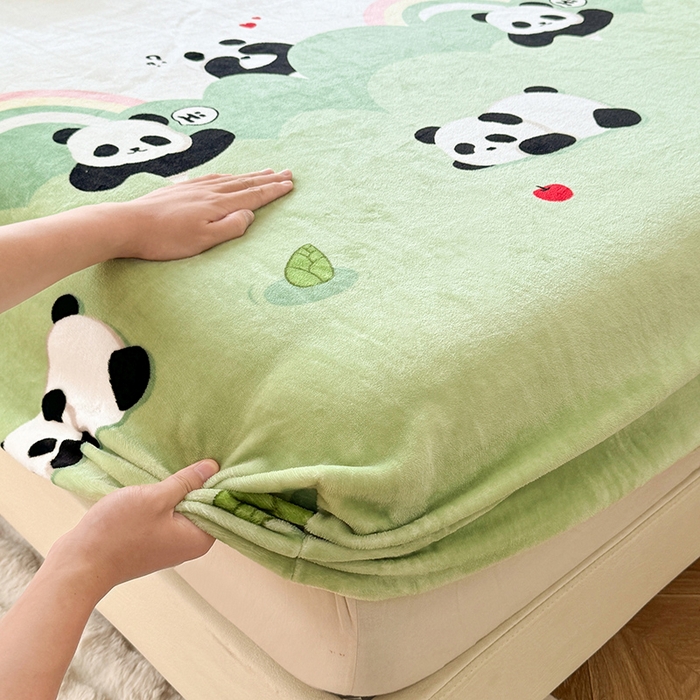 91家纺网 家纺一手货源 找家纺 妖妖家纺 2024新款200克牛奶绒单床笠 彩虹大熊猫