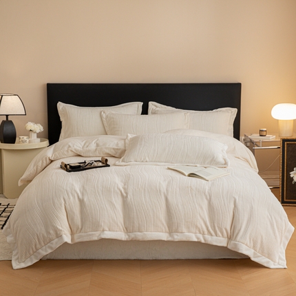 91家纺网 家纺一手货源 找家纺 （总）简宜家居（朝初家纺） 2025新款宽边提花牛奶绒四件套