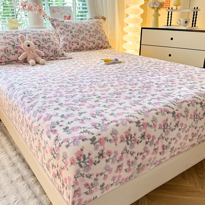 91家纺网 家纺一手货源 找家纺 妖妖家纺 2024新款200克牛奶绒单床笠 尽相思