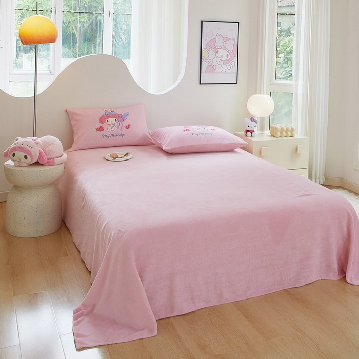 91家纺网 家纺一手货源 找家纺 蘭菲家纺 2024新款牛奶绒卡通三丽鸥四件套 呆萌