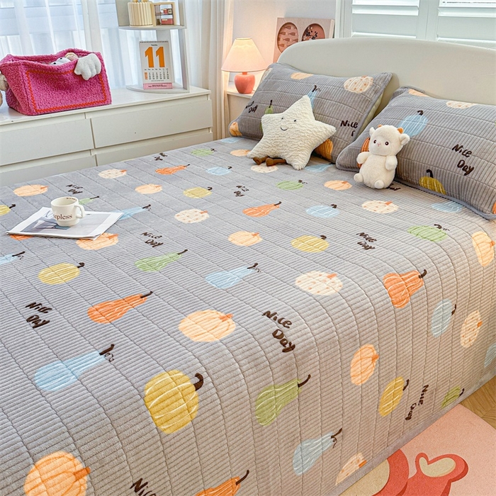 91家纺网 家纺一手货源 找家纺 梵朴 2024新款牛奶绒直角包边床盖 瓜果飘香