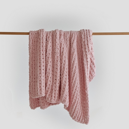 91家纺网 家纺一手货源 找家纺 暖绵绵 2025新款半边绒华夫格软糯针织毯-法格里（最低零售价147） 法格里-粉色