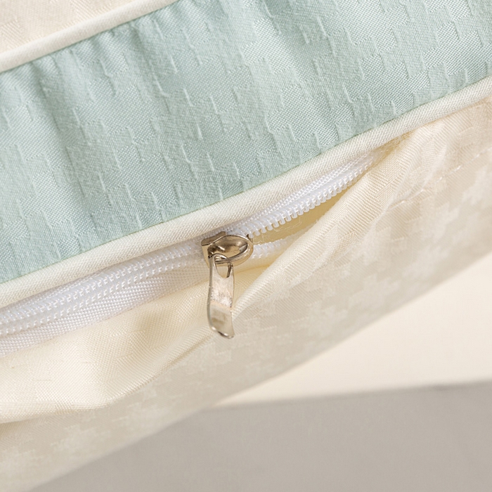 91家纺网 家纺一手货源 找家纺 佳尚枕芯 2025新款云柔立体分区护颈枕云朵释压软枕枕头枕芯 立体云朵释压软枕48x74cm/只-中枕