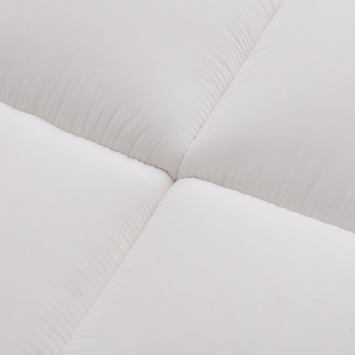 91家纺网 家纺一手货源 找家纺 预言家纺 2024新款3D磨毛羽丝绒羊羔绒床垫 白色