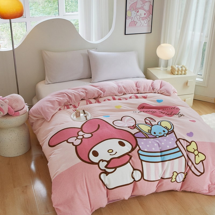 91家纺网 家纺一手货源 找家纺 蘭菲家纺 2024新款牛奶绒卡通三丽鸥单品被套 收礼物