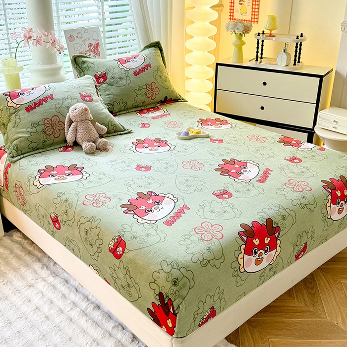 91家纺网 家纺一手货源 找家纺 妖妖家纺 2024新款200克牛奶绒单床笠 开心龙龙