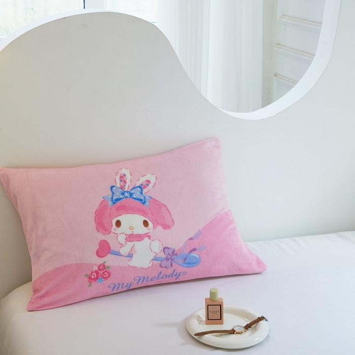 91家纺网 家纺一手货源 找家纺 蘭菲家纺 2024新款牛奶绒卡通三丽鸥单品枕套 去约会