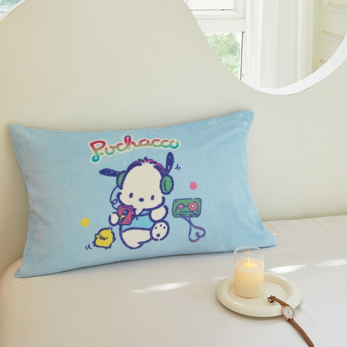 91家纺网 家纺一手货源 找家纺 蘭菲家纺 2024新款牛奶绒卡通三丽鸥单品枕套 恰恰舞步